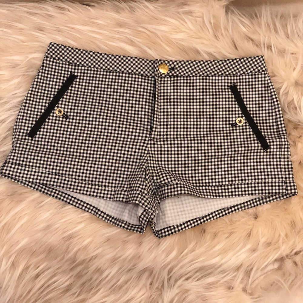 🆕 Juicy Couture dressy shorts